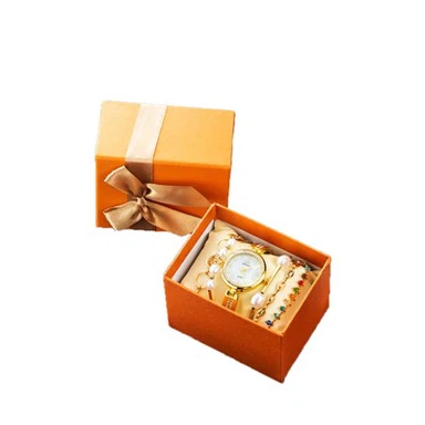 Zakázková krabička na balení náramků